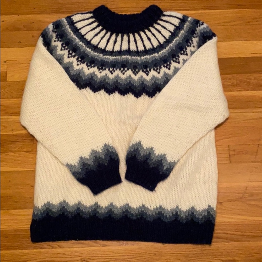 Handmade Icelandic wool sweater